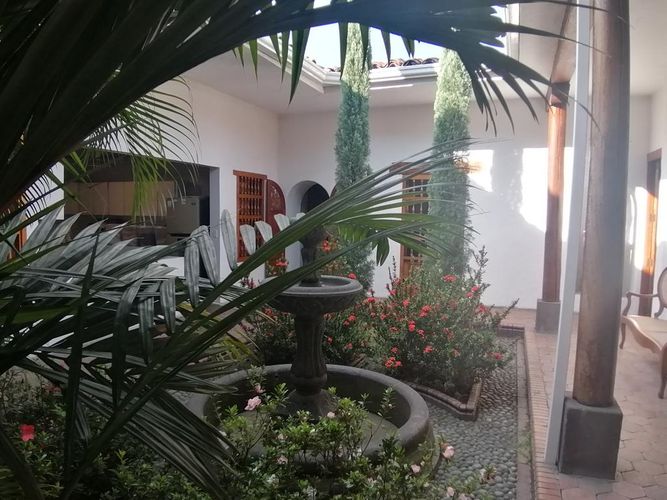 Casa de 10 alcobas en venta en Santa Rosa, Cali, 435 m² · foto 16 de 24