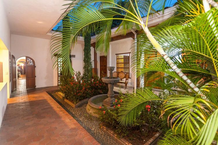 Casa de 10 alcobas en venta en Santa Rosa, Cali, 435 m² · foto 22 de 24