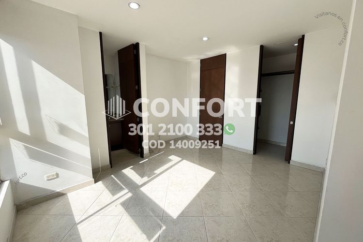 Apartamento de 3 alcobas en arriendo en Castropol, Medellín, 98 m² · foto 23 de 24