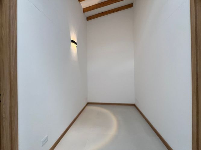 Apartamento de 2 alcobas en venta en El Poblado, Medellín, 140 m² · foto 4 de 14