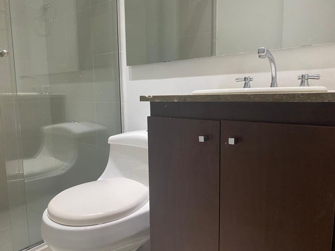 Apartamento de 2 alcobas en arriendo en Cumbres, Envigado, 79 m² · foto 18 de 18