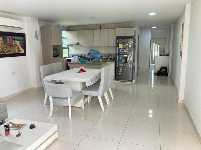 Casa de 10 alcobas en venta en Salgar, Puerto Colombia, 878 m² · foto 18 de 24