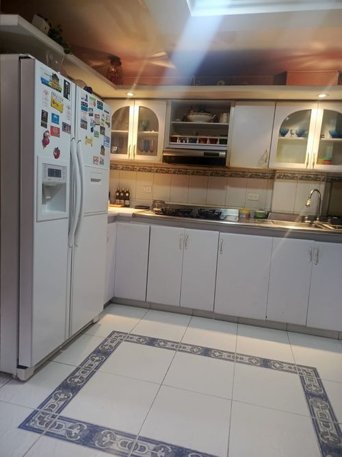 Apartamento de 2 alcobas en venta en Santa Barbara Central, Bogotá, 168 m² · foto 24 de 24