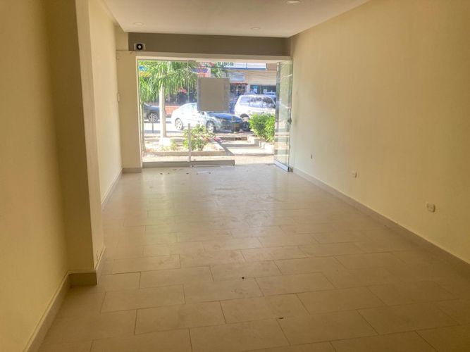 Local en arriendo en El Prado, Barranquilla, 35 m² · foto 5 de 7