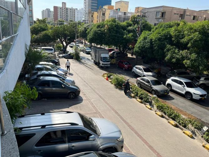 Edificio en venta en San Vicente, Barranquilla, 2254 m² · foto 3 de 24