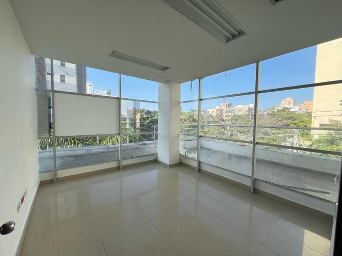 Edificio en venta en San Vicente, Barranquilla, 2254 m² · foto 16 de 24