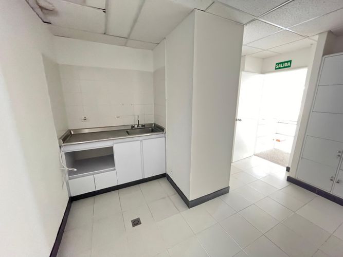 Local en arriendo en Centro Plaza, Barranquilla, 275 m² · foto 4 de 6