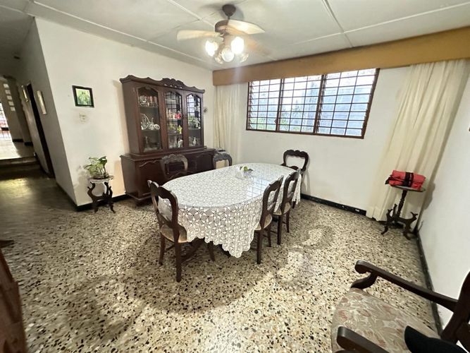Casa de 14 alcobas en venta en Ciudad Jardin, Barranquilla, 1332 m² · foto 7 de 11