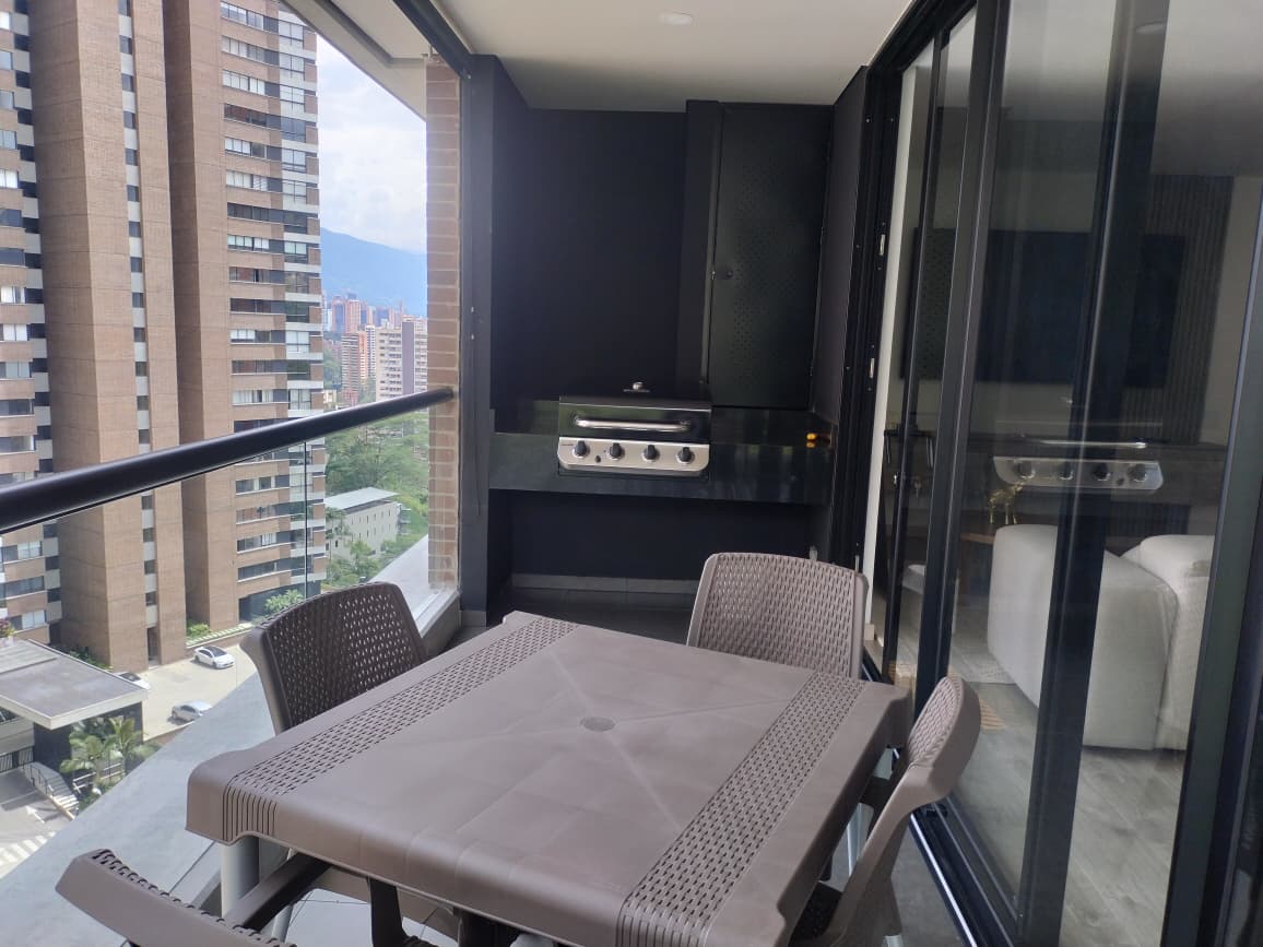 Apartamento en arriendo en El Poblado, Medellín · foto 20 de 20