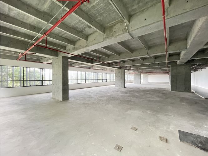 Oficina en arriendo en Las Palmas, Medellín, 669 m² · foto 4 de 17