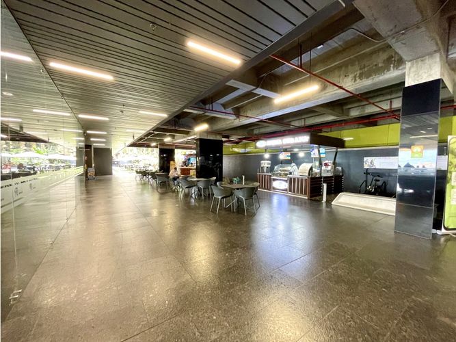 Oficina en arriendo en Las Palmas, Medellín, 1219 m² · foto 16 de 17