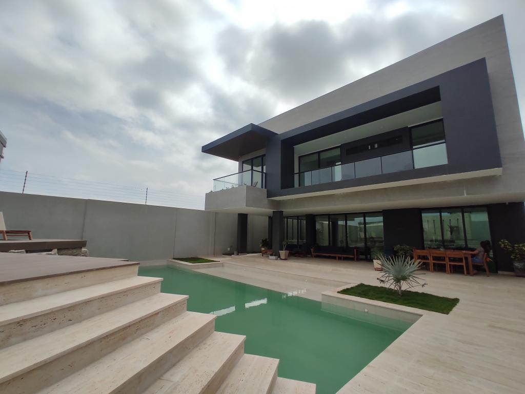 Casa en venta en Pradomar, Atlántico · foto 2 de 24
