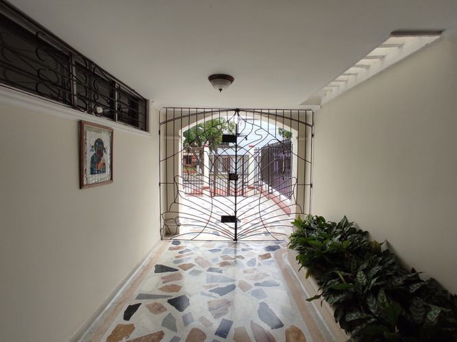 Casa de 3 alcobas en venta en Andalucia, Barranquilla, 261 m² · foto 3 de 24