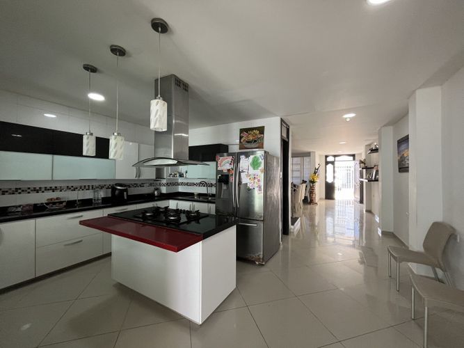 Casa de 4 alcobas en venta en Costa Azul, Puerto Colombia, 330 m² · foto 6 de 21
