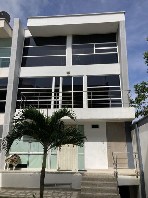 Casa de 4 alcobas en arriendo en Puerto Colombia, Puerto Colombia, 280 m² · foto 4 de 24