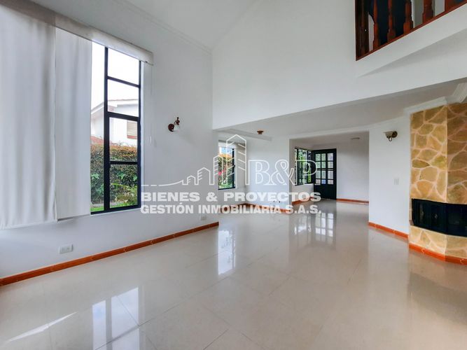 Casa de 3 alcobas en venta en Pueblo Viejo, Sopó, 240 m² · foto 18 de 24