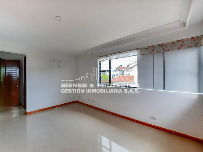 Casa de 3 alcobas en venta en Pueblo Viejo, Sopó, 240 m² · foto 21 de 24