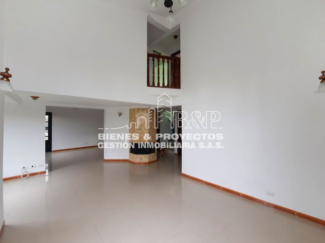 Casa de 3 alcobas en venta en Pueblo Viejo, Sopó, 240 m² · foto 8 de 24