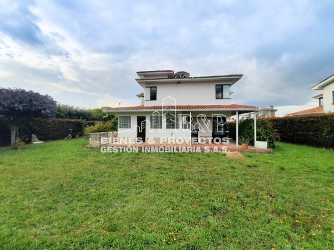Casa de 3 alcobas en venta en Pueblo Viejo, Sopó, 240 m² · foto 3 de 24