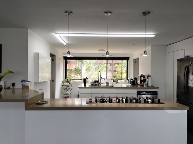 Apartamento de 4 alcobas en arriendo en El Poblado, Medellín, 315 m² · foto 7 de 20