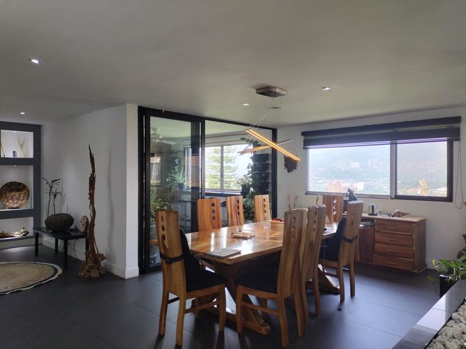 Apartamento de 4 alcobas en arriendo en El Poblado, Medellín, 315 m² · foto 6 de 20