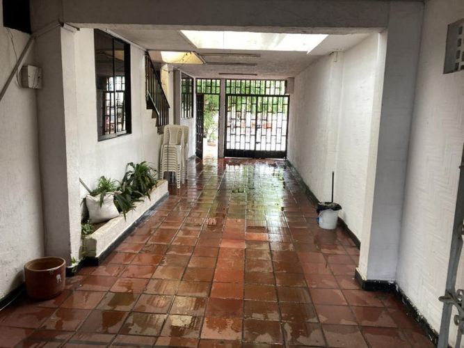 Casa de 14 alcobas en arriendo en Boston, Barranquilla, 713 m² · foto 2 de 7