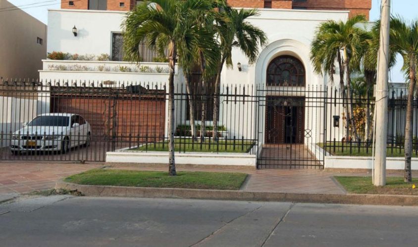 Casa en venta en Riomar, Barranquilla · foto 2 de 24