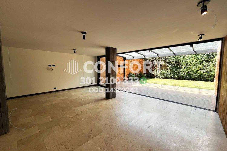 Casa de 4 alcobas en arriendo en Mugá, Envigado, 310 m² · foto 9 de 24