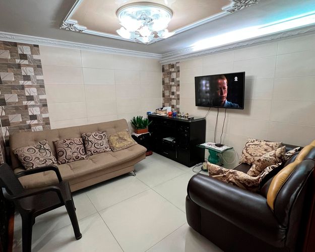 Casa de 4 alcobas en venta en La Gloria, Medellín, 225 m² · foto 6 de 17