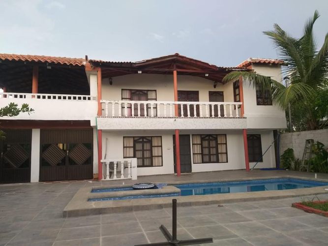 Casa de 4 alcobas en venta en Urbanizacion La Playa, Barranquilla, 200 m² · foto 2 de 9