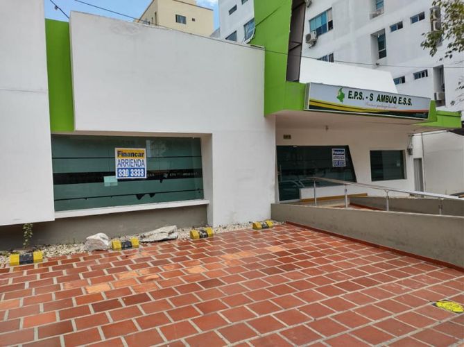 Casa en venta en Ciudad Jardin, Barranquilla, 550 m² · foto 3 de 24