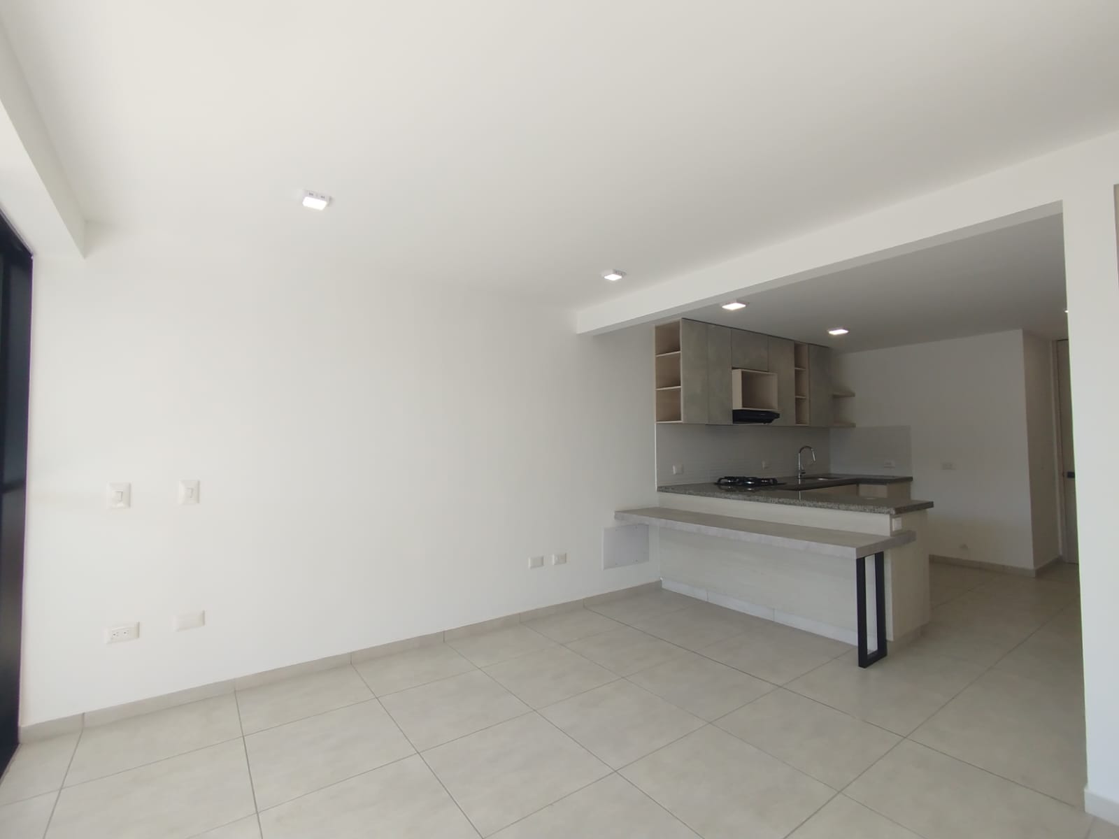 Apartamento en venta en Cerritos, Pereira · foto 3 de 13