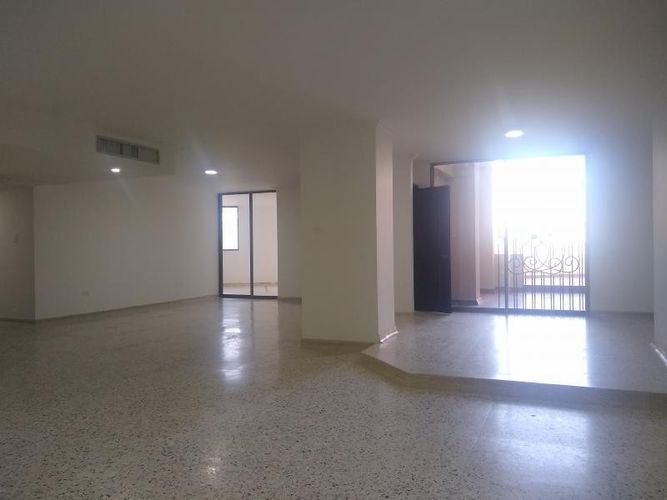 Apartamento en venta en Altos Del Prado, Barranquilla · foto 6 de 24