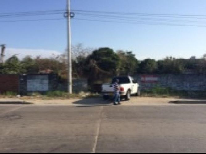 Lote en venta en Villa San Pedro Ii, Barranquilla, 2800 m² · foto 2 de 6