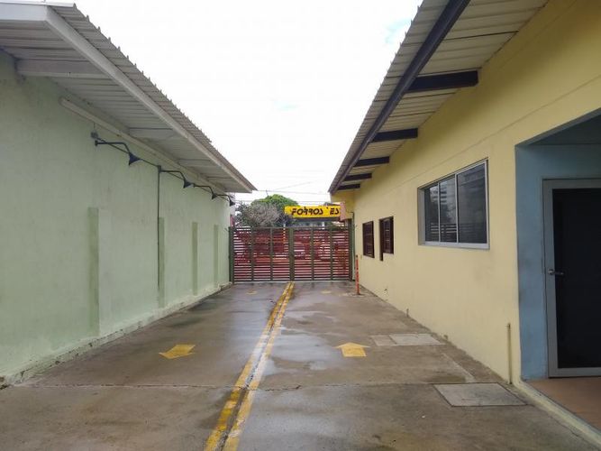Casa de 3 alcobas en venta en Granadillo, Barranquilla, 750 m² · foto 22 de 24
