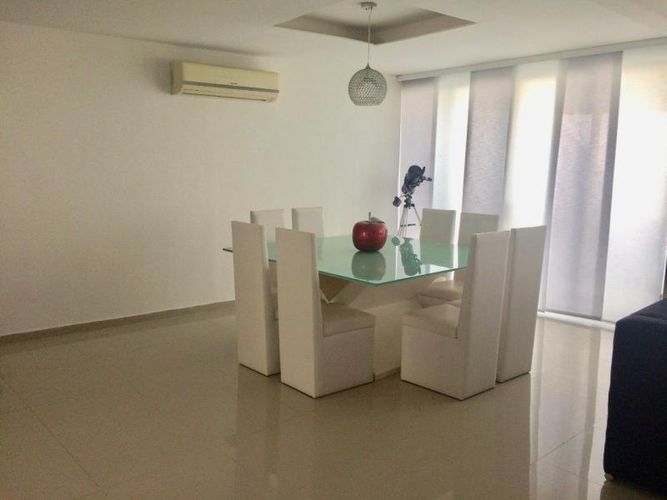 Casa de 3 alcobas en venta en Sabanilla, Puerto Colombia, 300 m² · foto 4 de 12