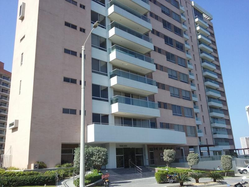 Apartamento en arriendo en Cr.La Castellana, Barranquilla · foto 2 de 18