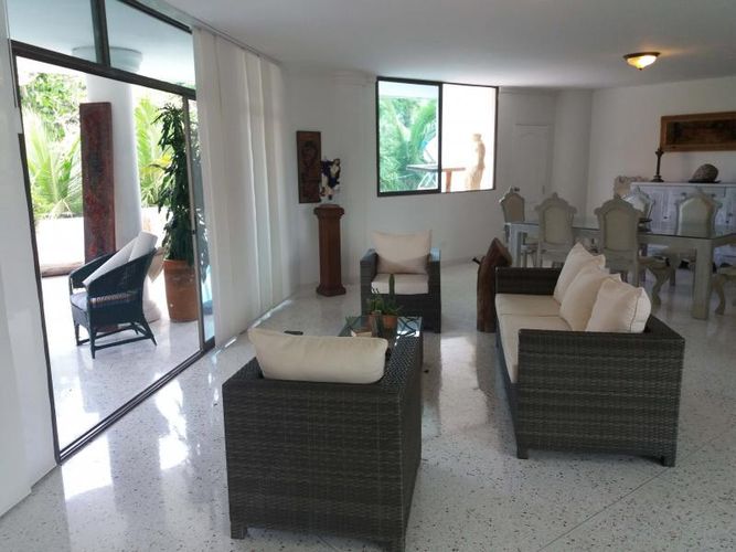 Casa de 3 alcobas en venta en Pradomar, Puerto Colombia, 320 m² · foto 4 de 7