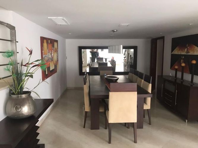Casa de 5 alcobas en venta en Conjunto Residencial El Encanto, Barranquilla, 504 m² · foto 5 de 24
