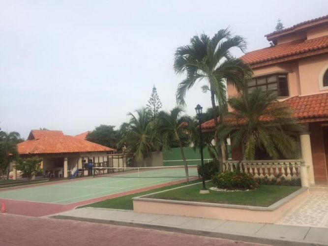 Casa de 4 alcobas en venta en Rural, Puerto Colombia, 338 m² · foto 3 de 21