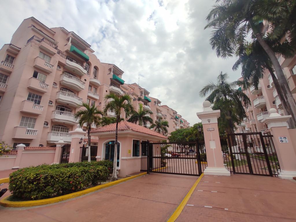 Apartamento en Arriendo en Riomar, Barranquilla en Conjunto Residencial El Encanto