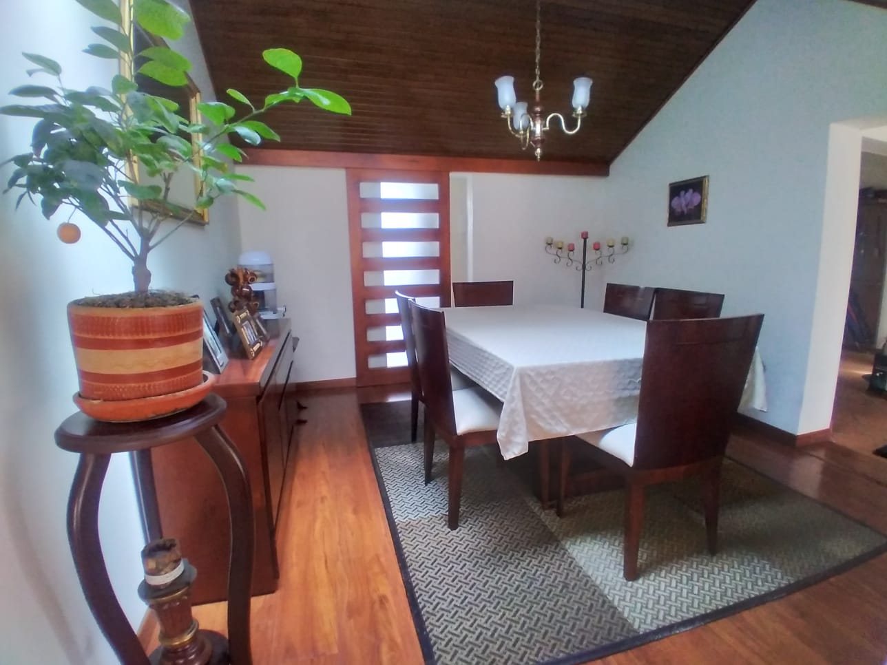Casa en venta en Alhambra, Bogotá · foto 4 de 19