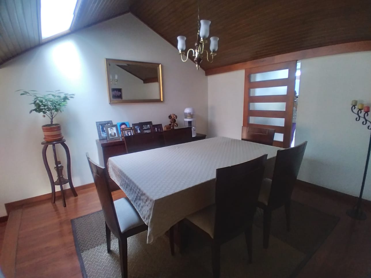 Casa en venta en Alhambra, Bogotá · foto 5 de 19