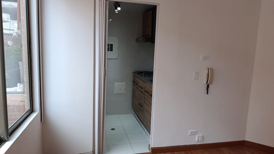 Apartaestudio en venta en Santa Barbara, Bogotá, 33 m² · foto 20 de 24