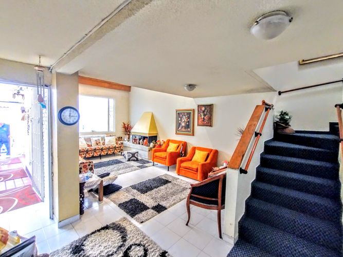 Casa en venta en Aloha Sector Norte, Bogotá · foto 2 de 24