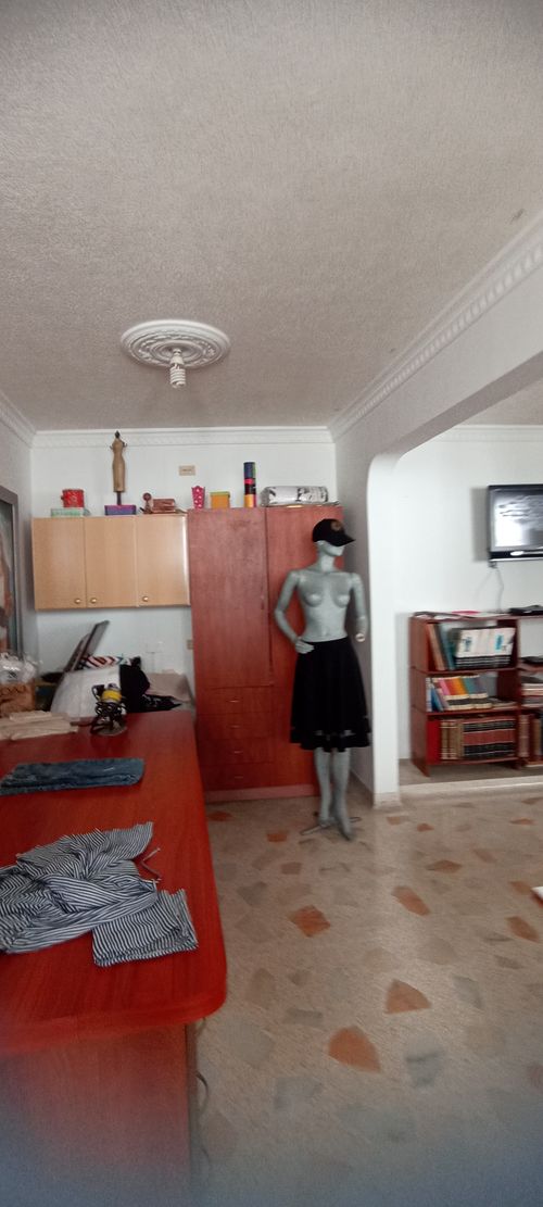 Casa de 5 alcobas en venta en Antiguo Campestre, Bucaramanga, 326 m² · foto 8 de 24