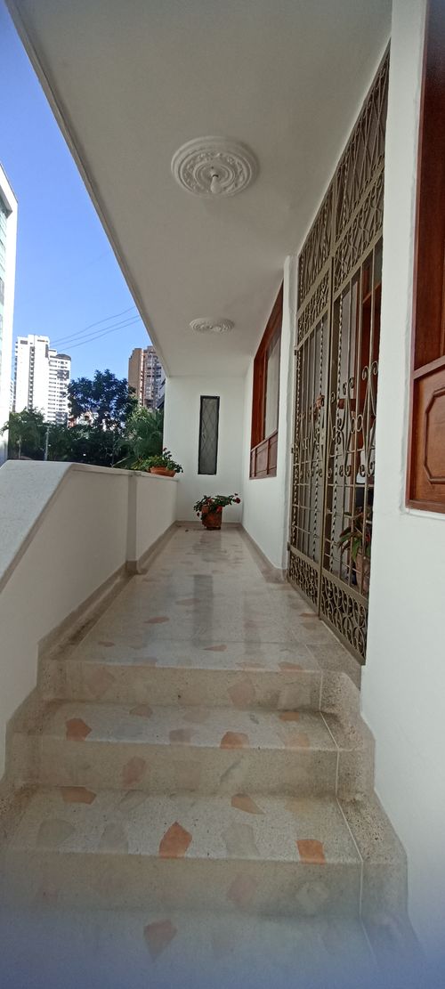 Casa de 5 alcobas en venta en Antiguo Campestre, Bucaramanga, 326 m² · foto 10 de 24