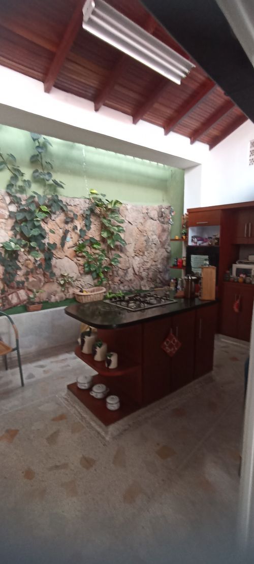 Casa de 5 alcobas en venta en Antiguo Campestre, Bucaramanga, 326 m² · foto 12 de 24