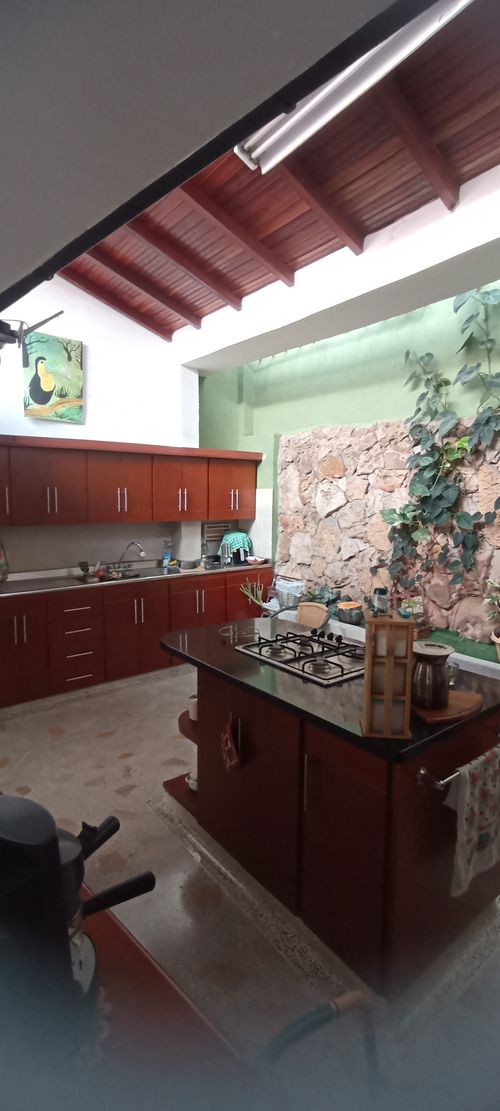 Casa de 5 alcobas en venta en Antiguo Campestre, Bucaramanga, 326 m² · foto 13 de 24