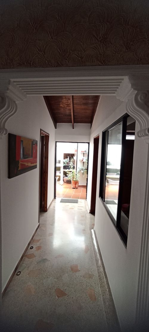 Casa de 5 alcobas en venta en Antiguo Campestre, Bucaramanga, 326 m² · foto 14 de 24
